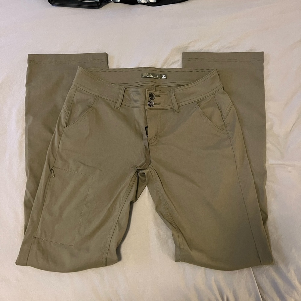 NWOT Prana hiking pants